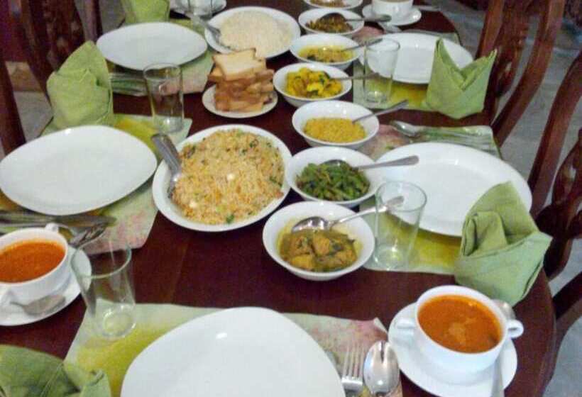 Pensão Shadow Inn Guest House Ella