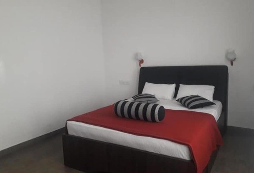 Pensão Shadow Inn Guest House Ella