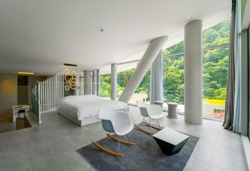 Pensió Hongcheon U Retreat Pool Villa