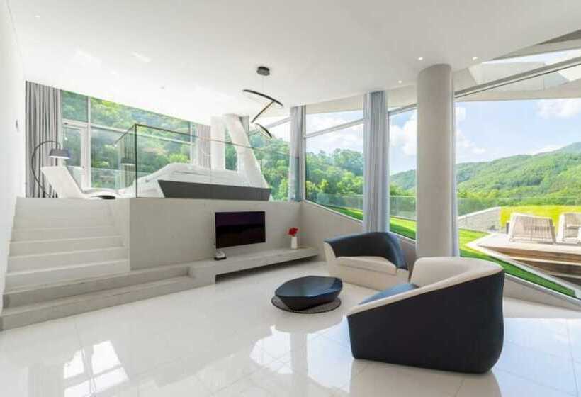 Pensió Hongcheon U Retreat Pool Villa