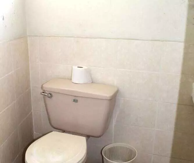 ペンション Ximenas Guest House