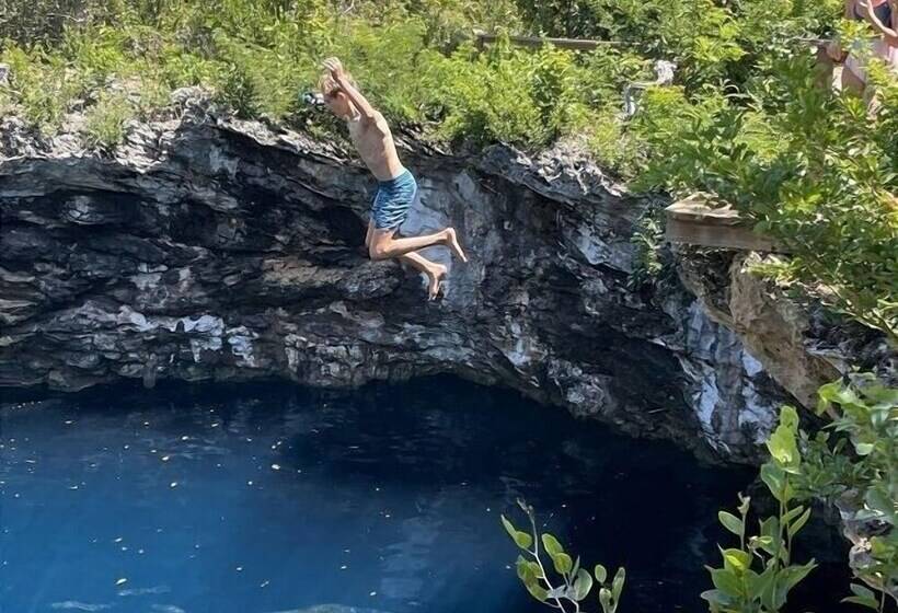Pink Sand Cottage Cottage