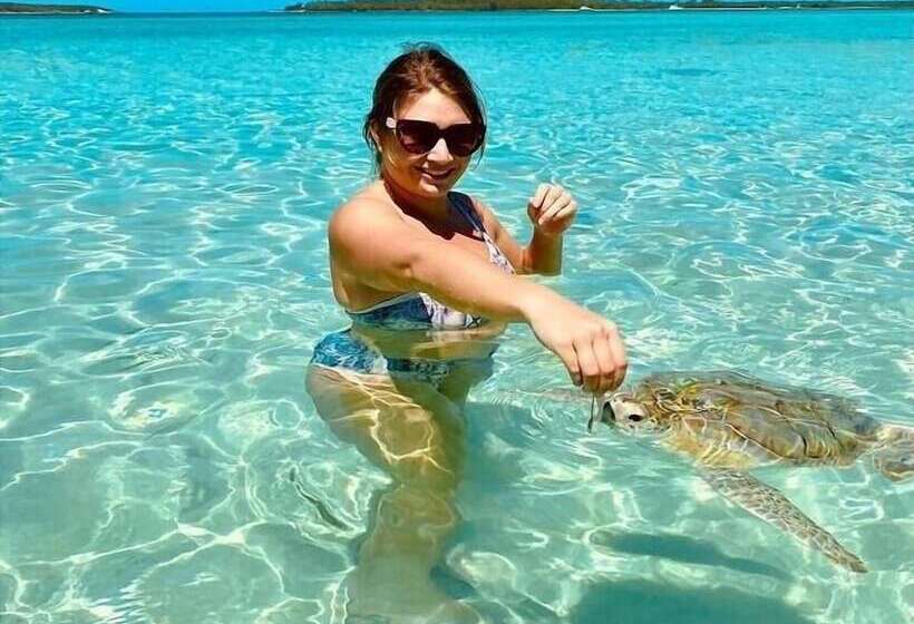 Pink Sand Cottage Cottage