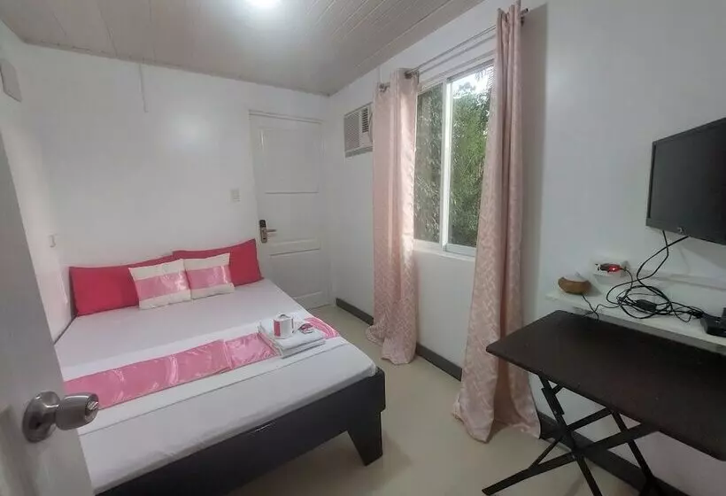 A Touch Of Pink Secret Garden Resort