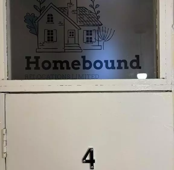 Aamiaismajoitus (B&B) Fort Cresent Sea View Apartment