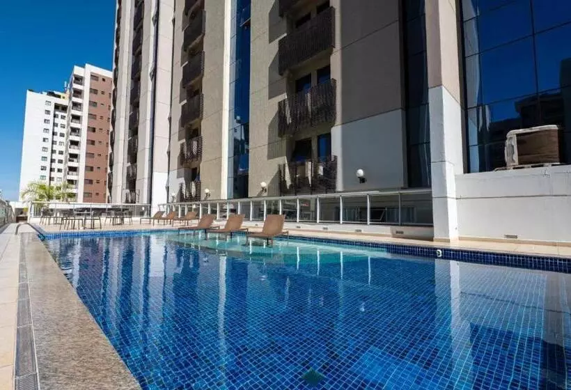 هتل De Luxo