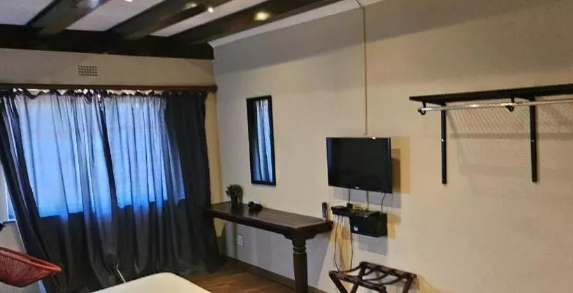 ペンション Los Angeles Lakefield Guesthouse