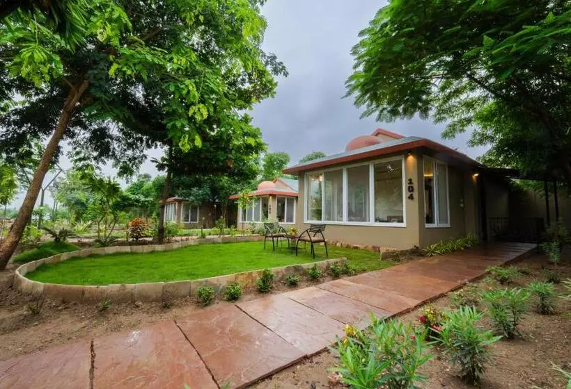 Lomakeskus Tathastu Tadoba