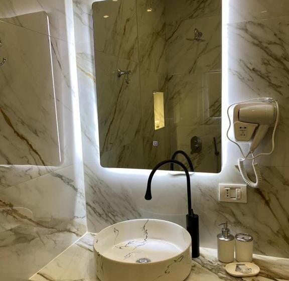 Troy Aparthotel Durres