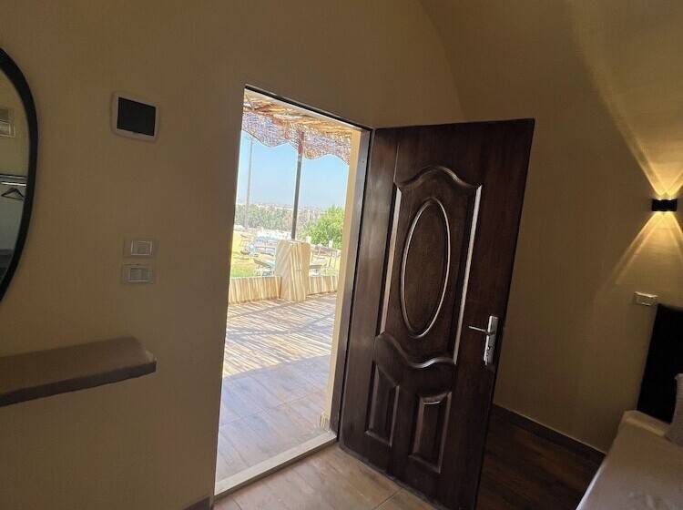 مبيت وإفطار Camp Pyramids View