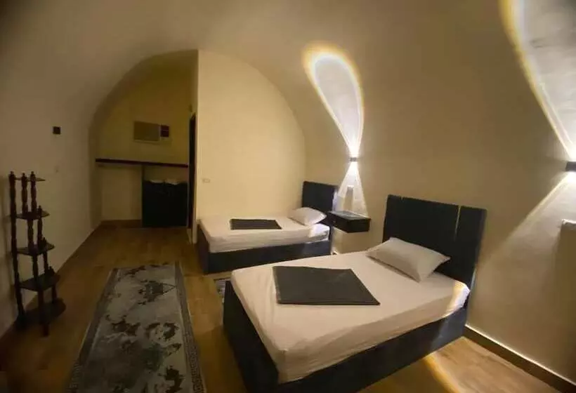 تختخواب و صبحانه Camp Pyramids View