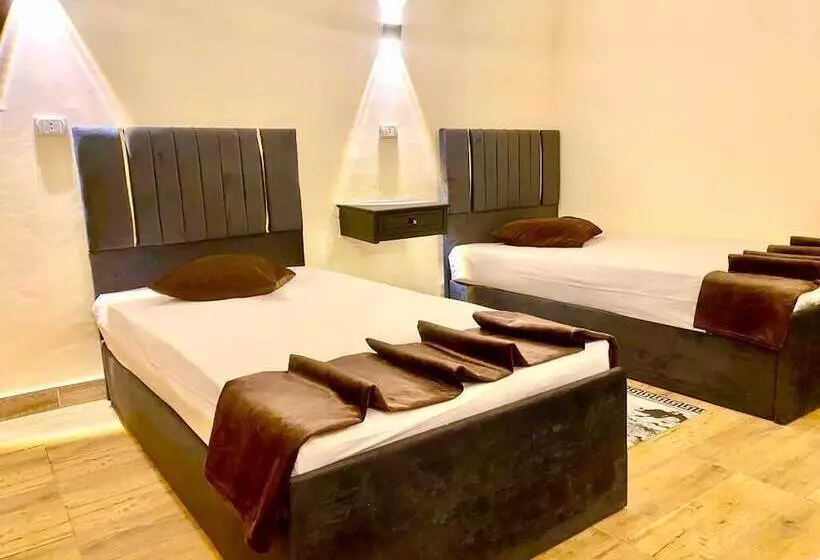 تختخواب و صبحانه Camp Pyramids View