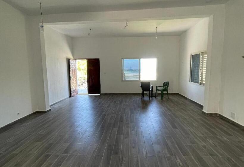 تختخواب و صبحانه Salama Eco Lodge And Hostel