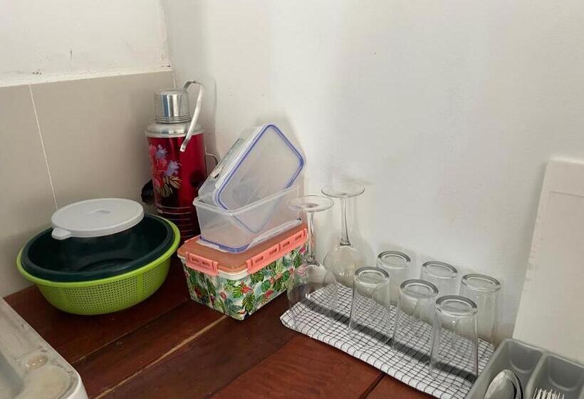 تختخواب و صبحانه Salama Eco Lodge And Hostel