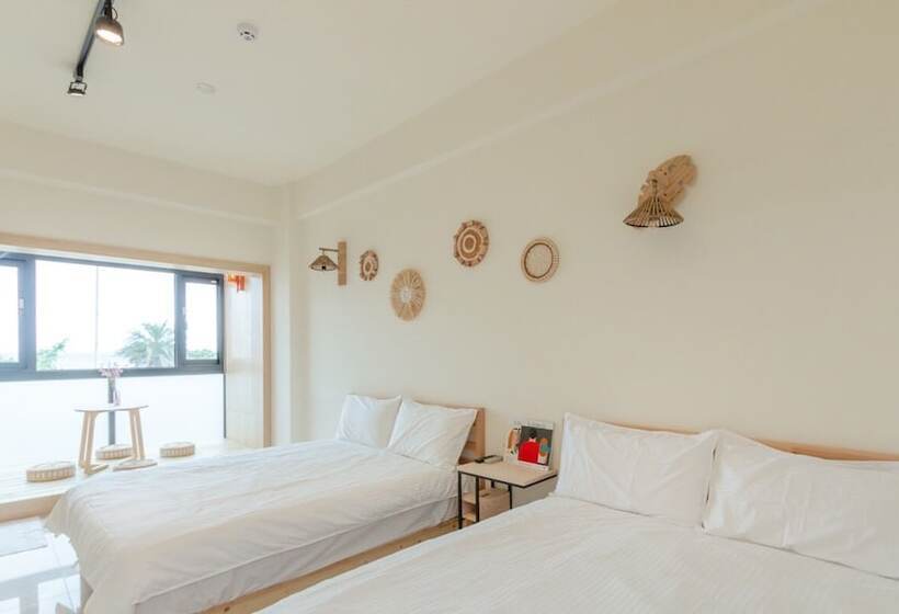 Happienss Sea Surfing B&b