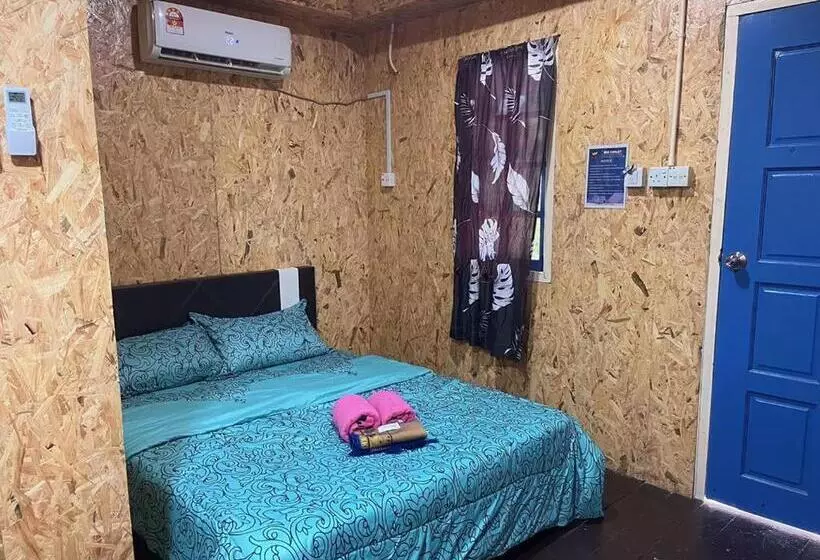 ホテル Bee Chalet Perhentian Island