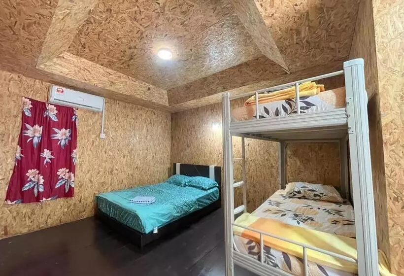 ホテル Bee Chalet Perhentian Island