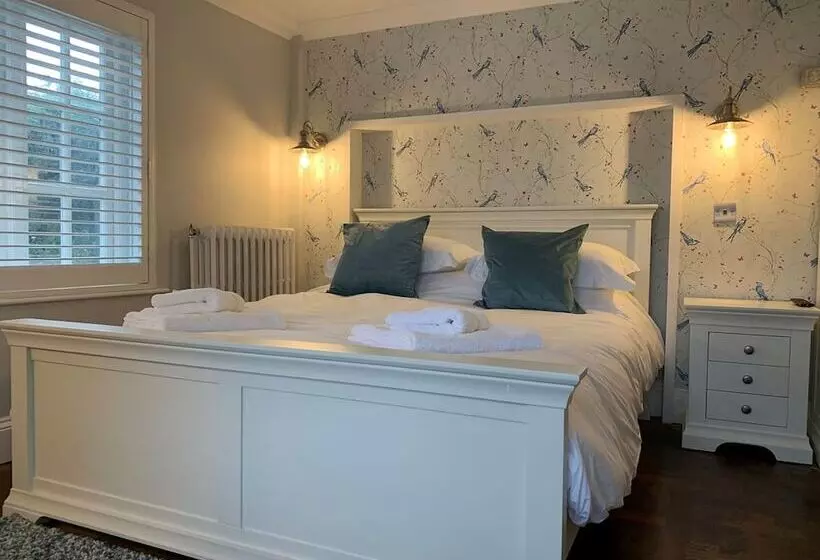 Hotelli Ferrymans Cottage