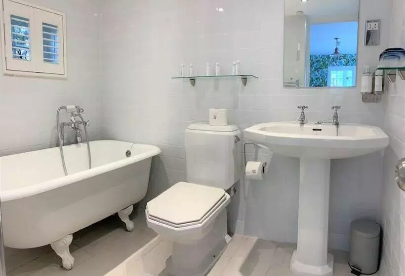 Hotelli Ferrymans Cottage