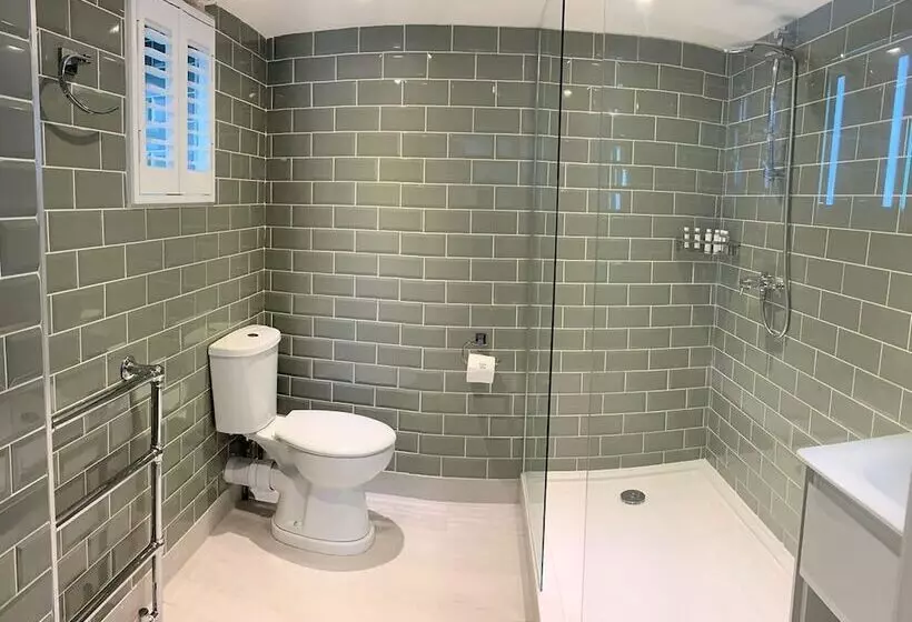 Hotelli Ferrymans Cottage