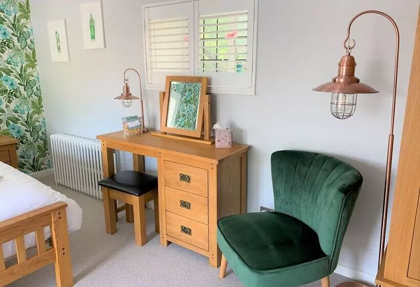 Hotelli Ferrymans Cottage