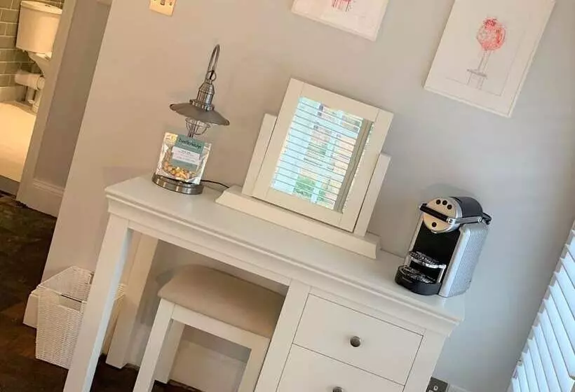 Hotelli Ferrymans Cottage