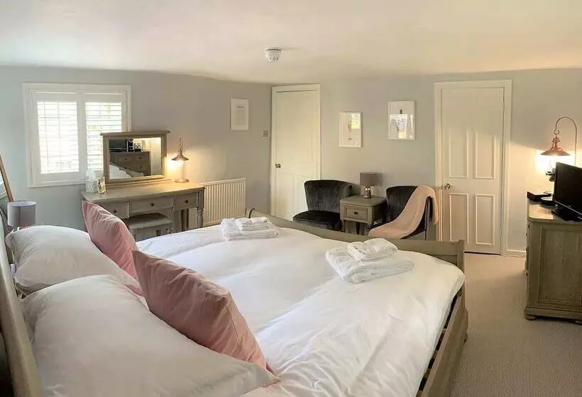 Hotelli Ferrymans Cottage