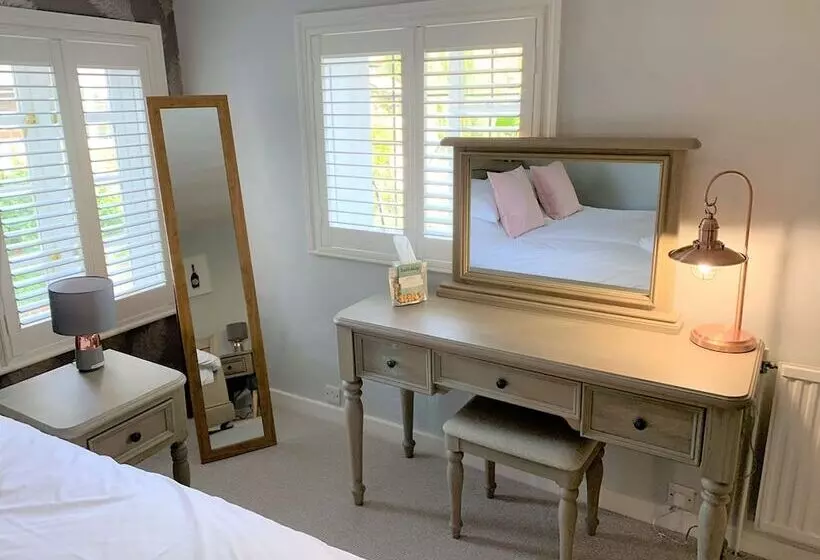 Hotelli Ferrymans Cottage