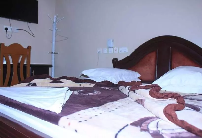 Hotelli Kifa Best Point