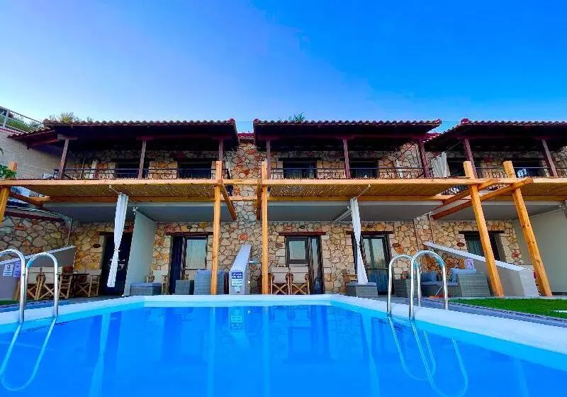 Hotelli Koumaros Apart