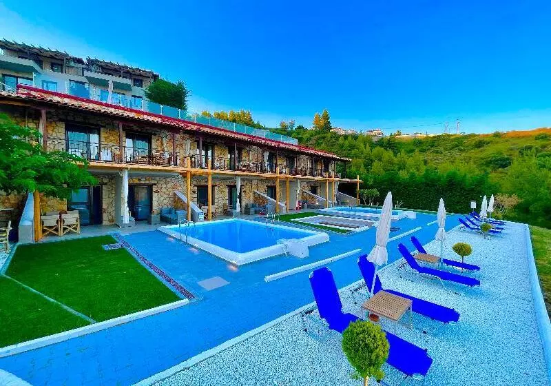 Hotelli Koumaros Apart