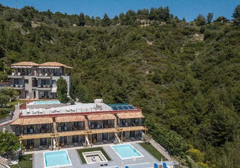 Hotelli Koumaros Apart