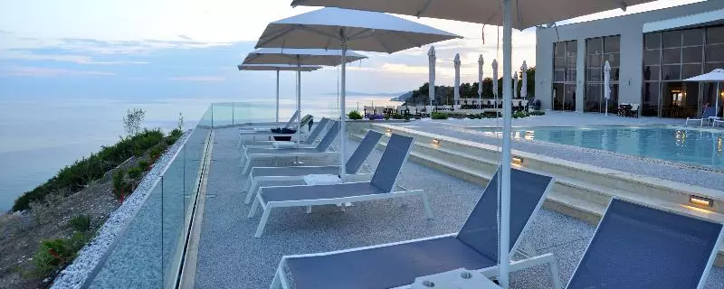 Hotelli Koumaros Apart