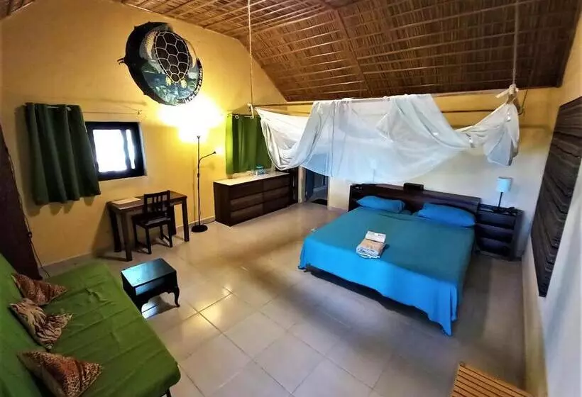 هتل Moheli Laka Lodge