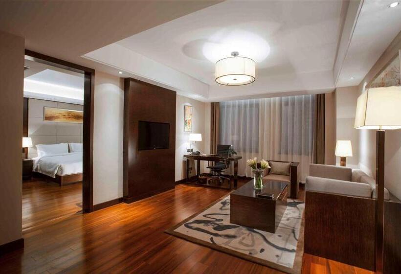 Hotel Ramada Plaza By Wyndham Xi An South