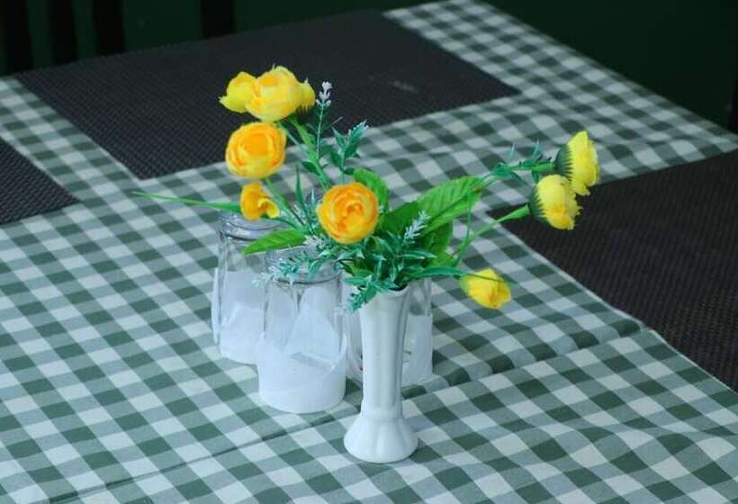 هتل Siddhartha In Lumbini