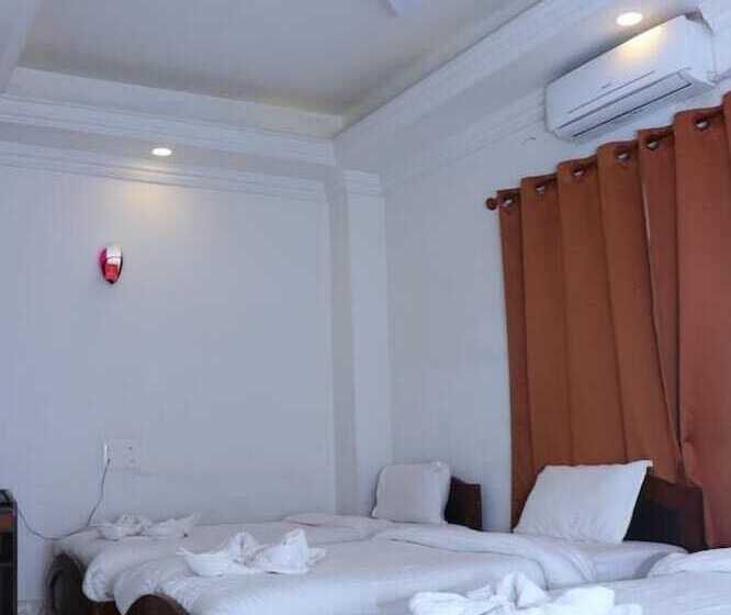 هتل Siddhartha In Lumbini