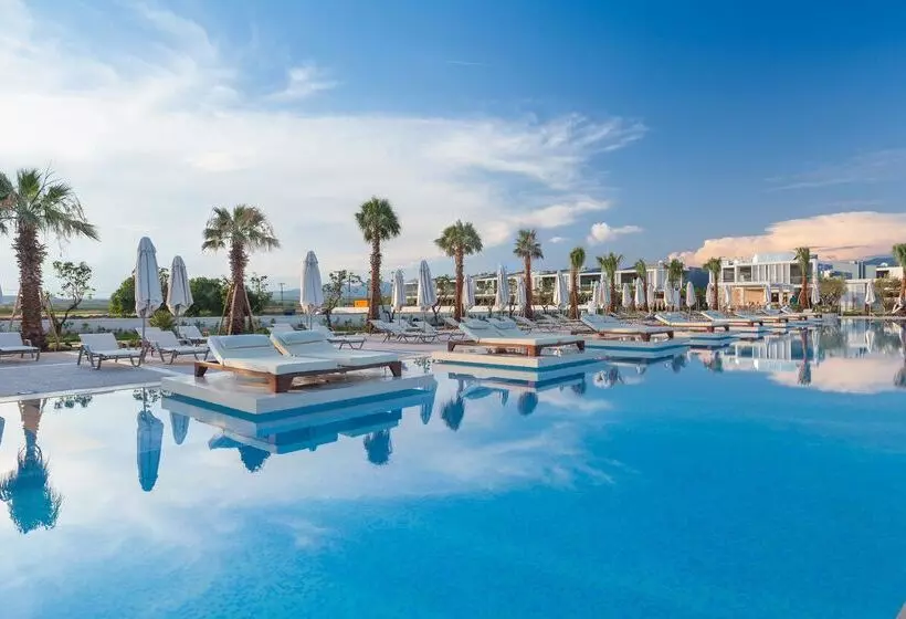 ホテル Tui Blue Lagoon Palace