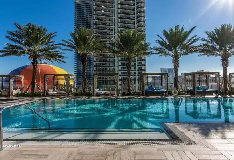 Miami Magic Oasis