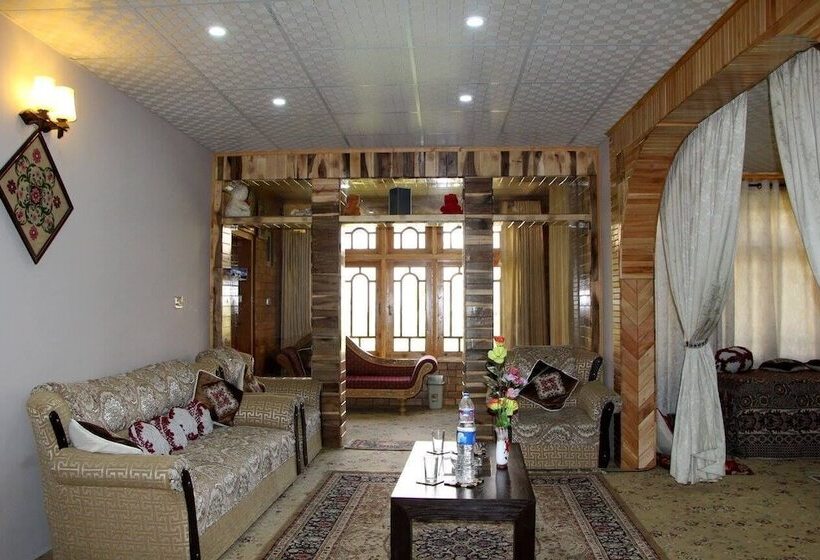پانسیون Bhuribake Guest House Hunza