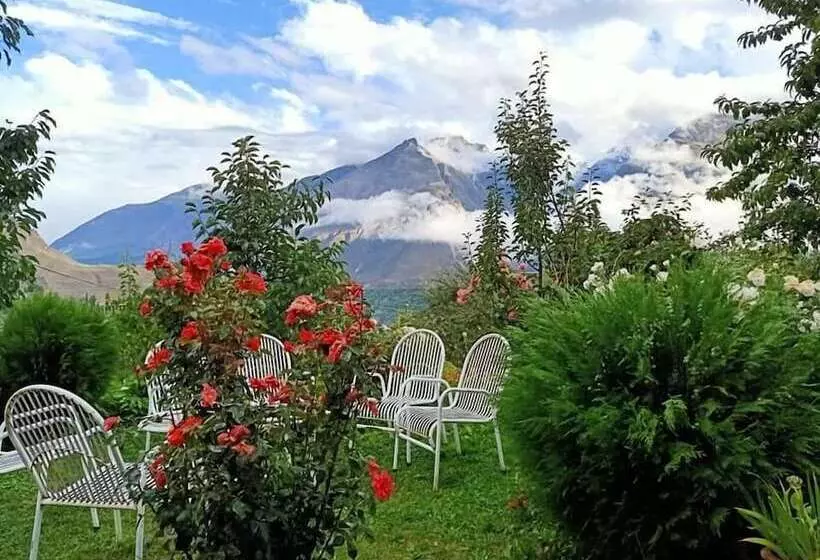پانسیون Bhuribake Guest House Hunza