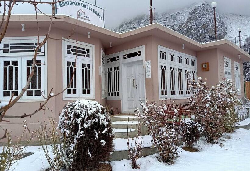 پانسیون Bhuribake Guest House Hunza