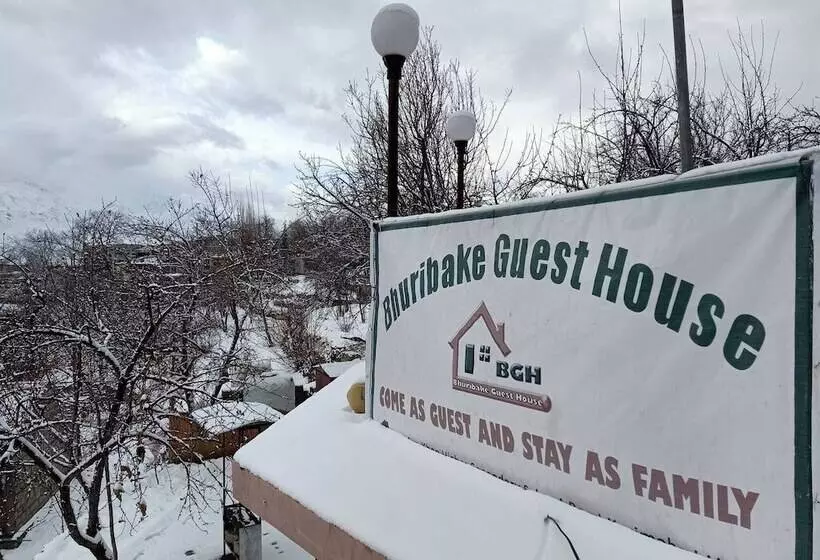 پانسیون Bhuribake Guest House Hunza