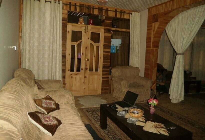 پانسیون Bhuribake Guest House Hunza