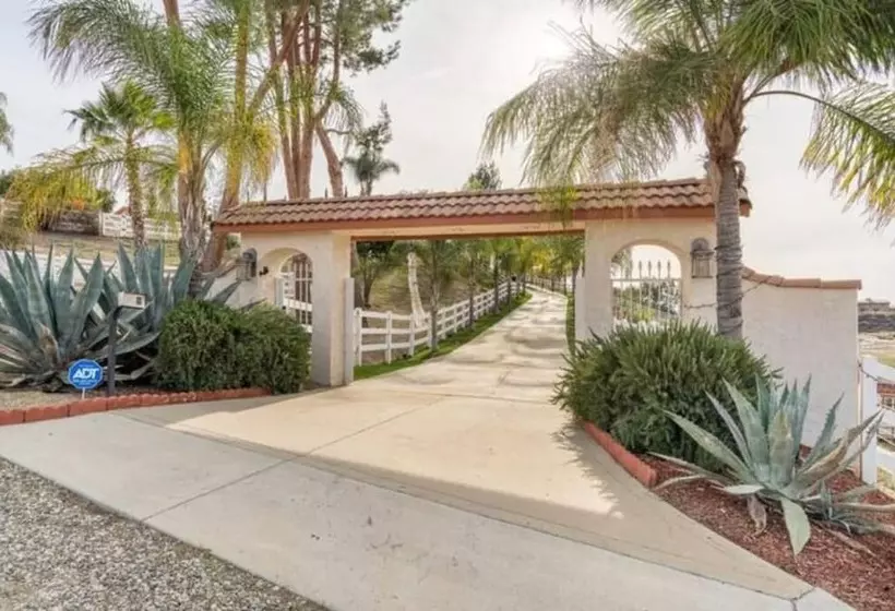 Majatalo Magic Villas