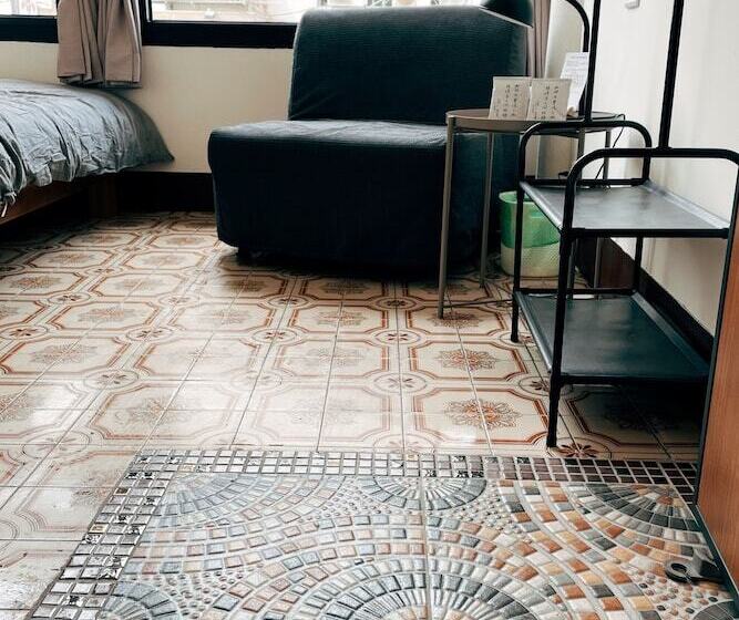 پانسیون Yaboo