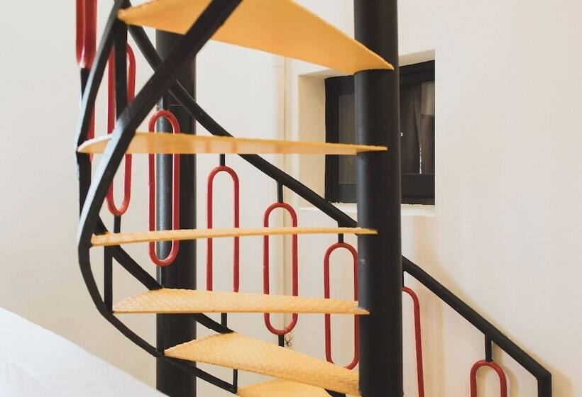 پانسیون Yaboo