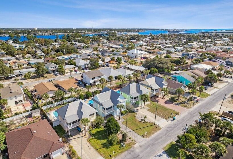 Seafoam By Avantstay 2 Blocks To Beach!