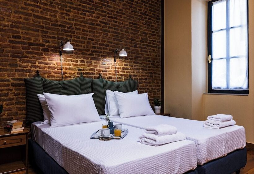 ベッドアンドブレックファースト Sundial Lodge