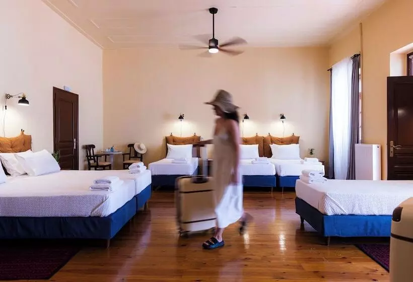 تختخواب و صبحانه Sundial Lodge